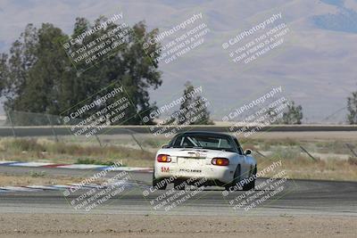 media/Jun-02-2024-CalClub SCCA (Sun) [[05fc656a50]]/Group 3/Qualifying/